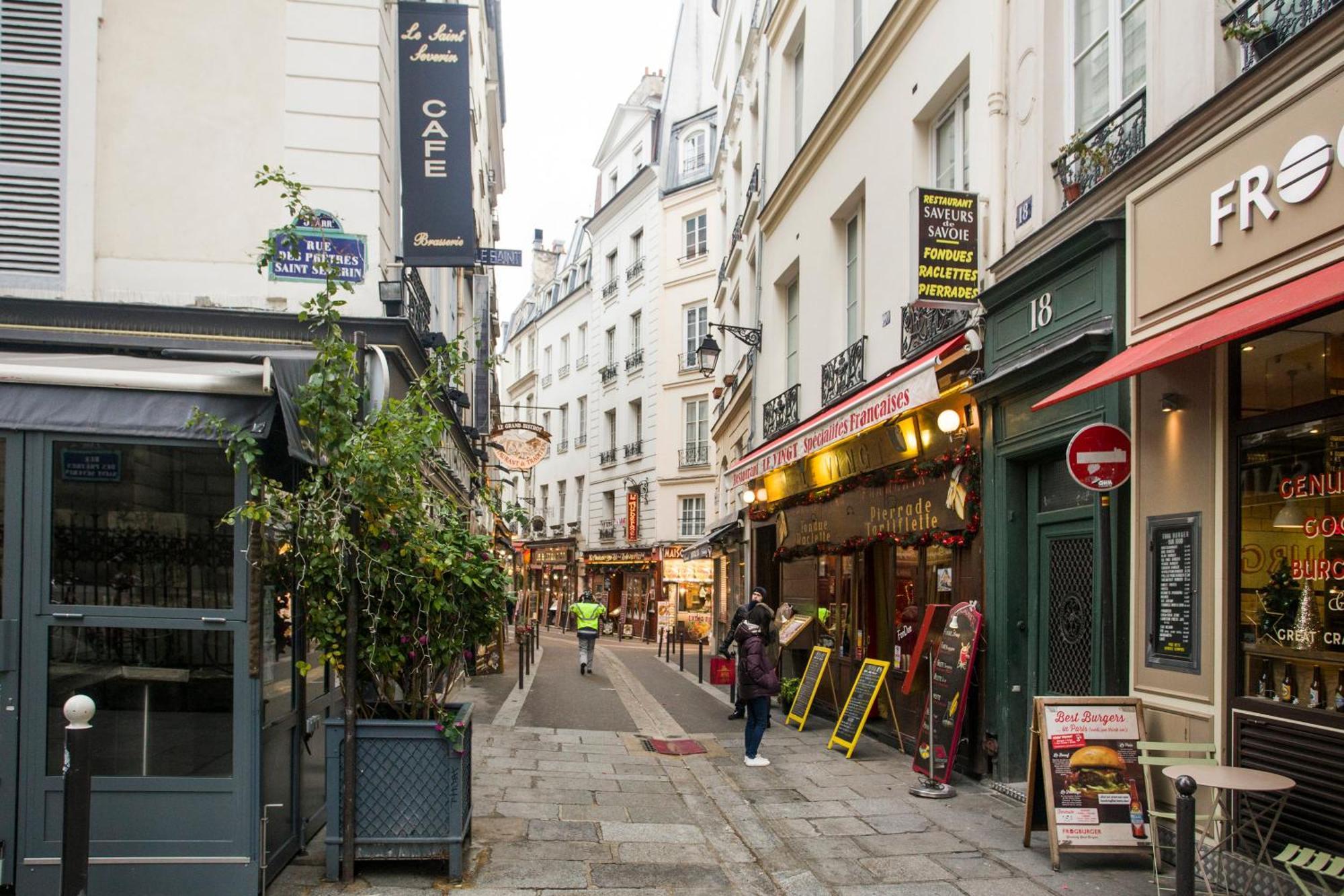 Nid Douillet Parisien Exterior foto